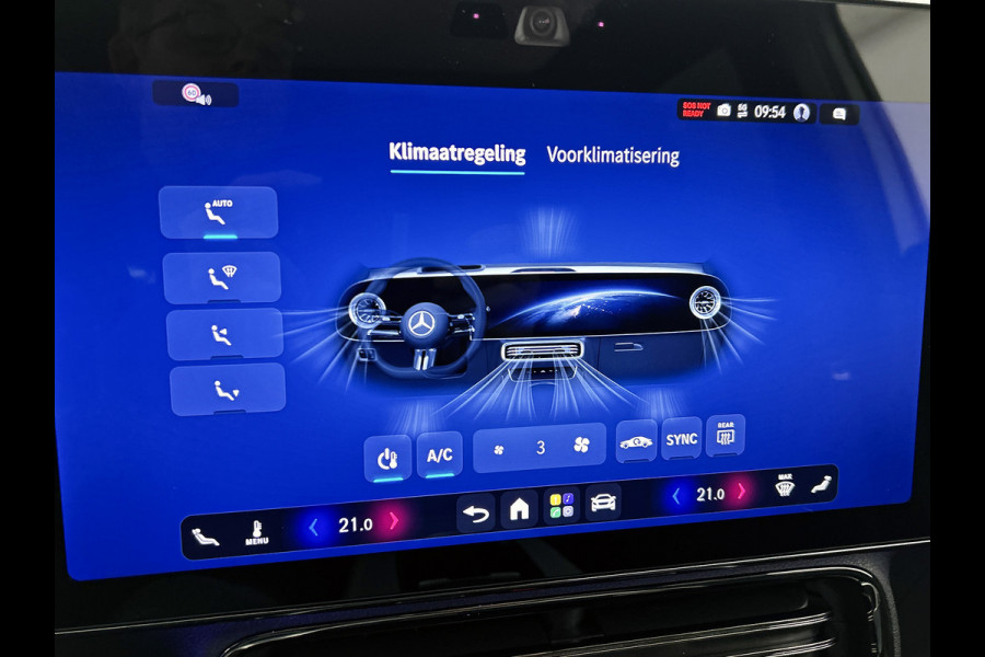 Mercedes-Benz Glb 250+ Business Solution AMG 85.5 kWh | Premium Plus pakket | Nightpakket | Smartphone integratie | Vast panoramadak | Burmester® 3D surround sound | GUARD 360° | Sfeerverlichting |