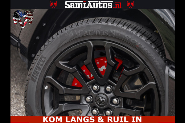 Dodge Ram NIGHT PREMIUM | 426PK | STRIPING | LUCHTVERING | HUD | PANO | 360 CAM | Full Option | LIMITED WHEELS | De Meest Luxe Pick-Up in  Comfortabele Dubbele Cabine met Royale 5 Zitplaatsen | EERSTE EIGENAAR | SMOKE PACK | BOM VOL |