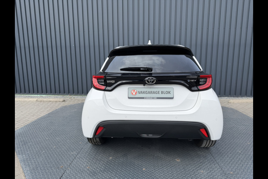 Toyota Yaris 1.5 Hybrid 115 First Edition | Nieuwste type | BSM | PDC V+A | Rijklaar!!