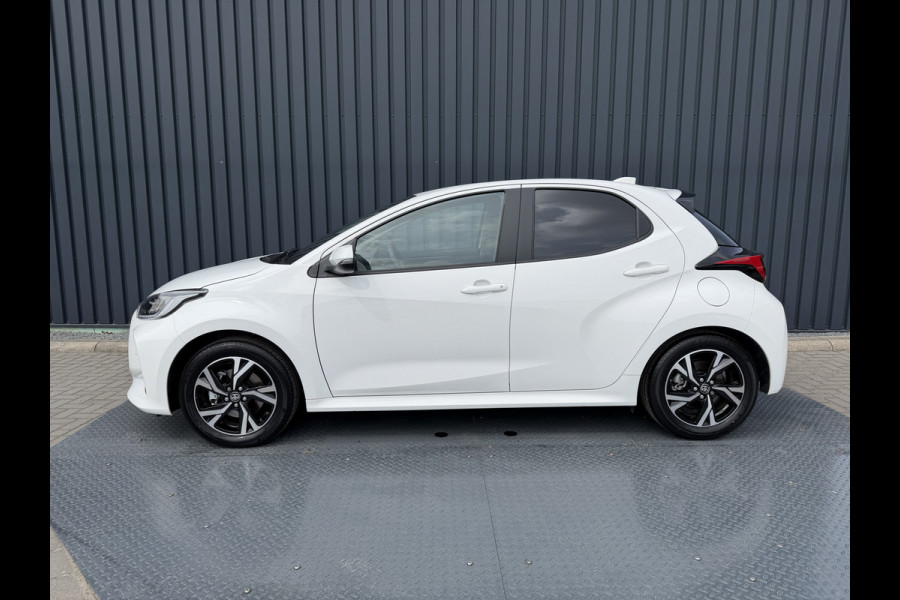 Toyota Yaris 1.5 Hybrid 115 First Edition | Nieuwste type | BSM | PDC V+A | Rijklaar!!