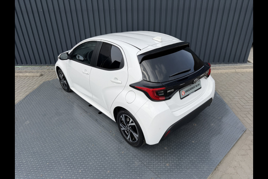 Toyota Yaris 1.5 Hybrid 115 First Edition | Nieuwste type | BSM | PDC V+A | Rijklaar!!