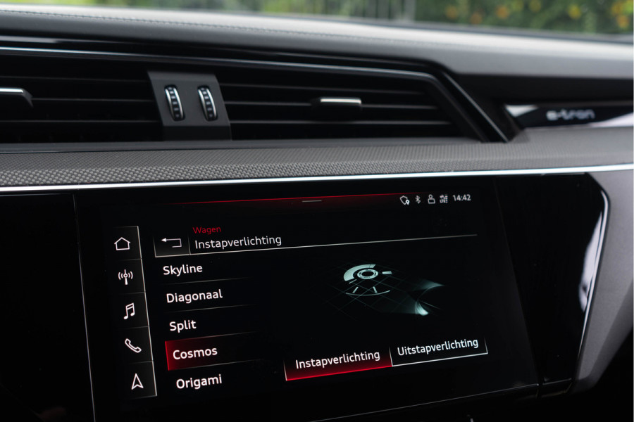 Audi e-tron S Quattro 371kW / Luchtvering/ Standkachel/ Panoramadak/ Trekhaak/ 371kW (504PK)