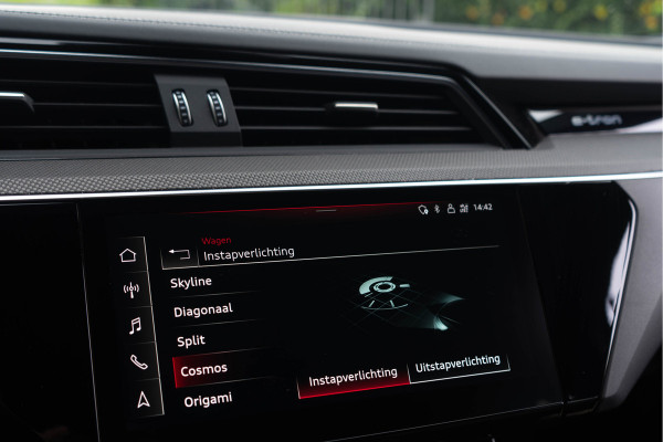 Audi e-tron S Quattro 371kW / Luchtvering/ Standkachel/ Panoramadak/ Trekhaak/ 371kW (504PK)