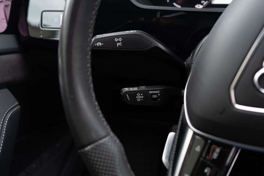 Audi e-tron S Quattro 371kW / Luchtvering/ Standkachel/ Panoramadak/ Trekhaak/ 371kW (504PK)