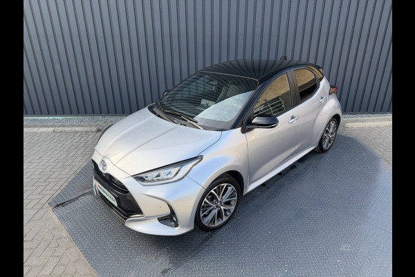 Toyota Yaris 1.5 Hybrid 130 Executive / Bi tone | Pano dak | JBL | Head-up | Rijklaar!!