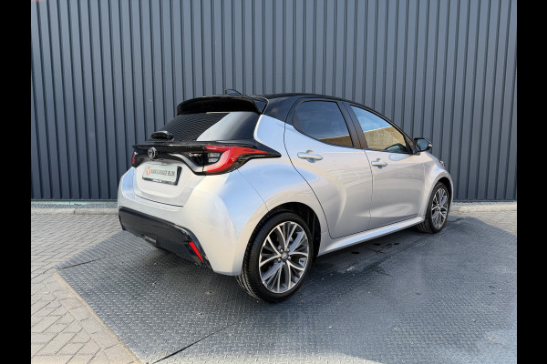Toyota Yaris 1.5 Hybrid 130 Executive / Bi tone | Pano dak | JBL | Head-up | Rijklaar!!