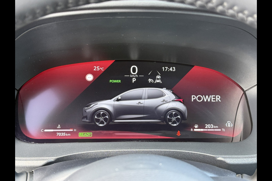 Toyota Yaris 1.5 Hybrid 130 Executive / Bi tone | Pano dak | JBL | Head-up | Rijklaar!!
