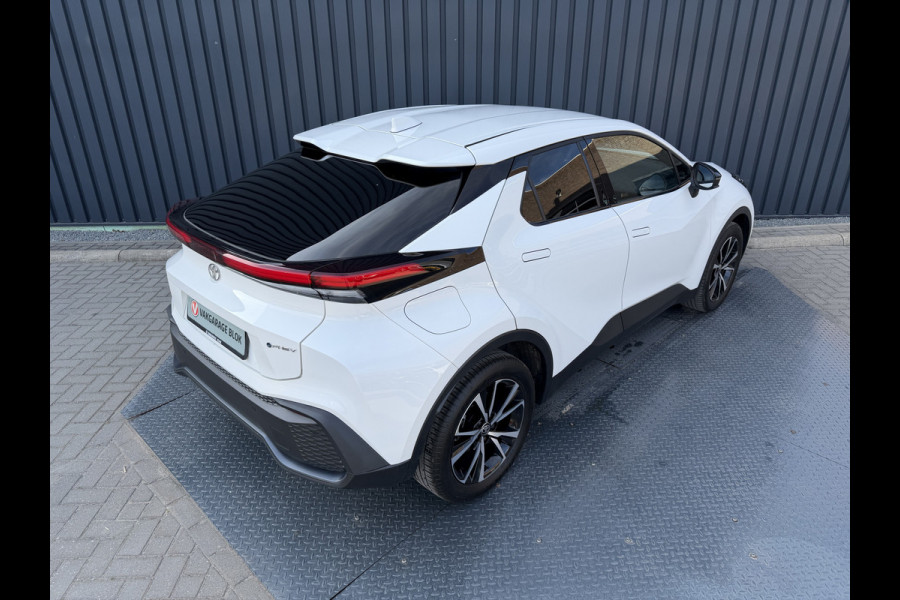 Toyota C-HR 2.0 Plug-in Hybrid 220 Dynamic | Zeer ZUINIG | Stoelverwarming | PDC V+A | RIJKLAAR!!