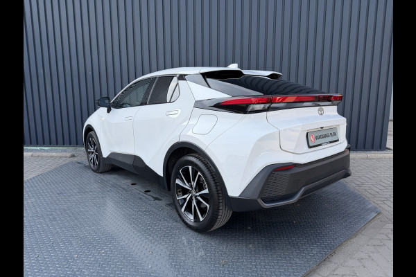 Toyota C-HR 2.0 Plug-in Hybrid 220 Dynamic | Zeer ZUINIG | Stoelverwarming | PDC V+A | RIJKLAAR!!