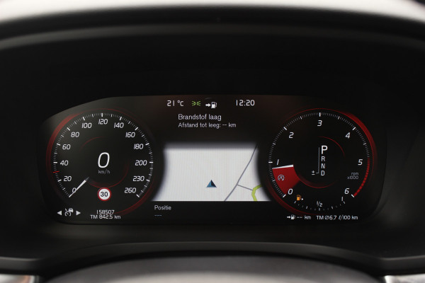Volvo V60 2.0 D4 Inscription / Trekhaak / Camera / Leder / Standverwarming / 19'' / Navigatie / Harman Kardon / Stoelverwarming 4x / Cruise Control / Virtual Cockpit