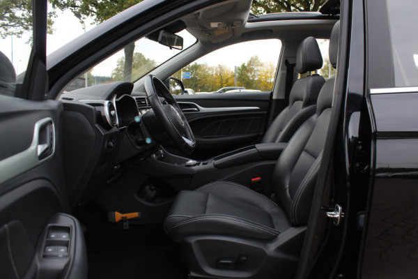 MG Mg Zs EV Luxury 45 kWh / SoH 89,7% / Panoramadak / Camera / Leder / 17'' / Keyless / Navigatie / ACC / Dodehoek / DAB / Stoelverwarming
