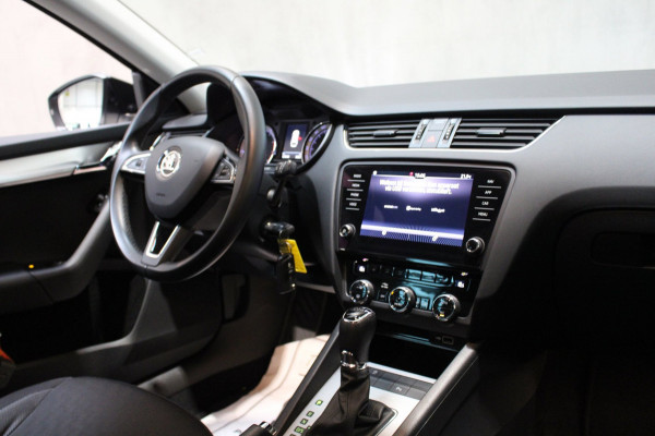 Škoda Octavia Combi 1.5 TSI Greentech Style PDC/Trekhaak/Navi+carplay