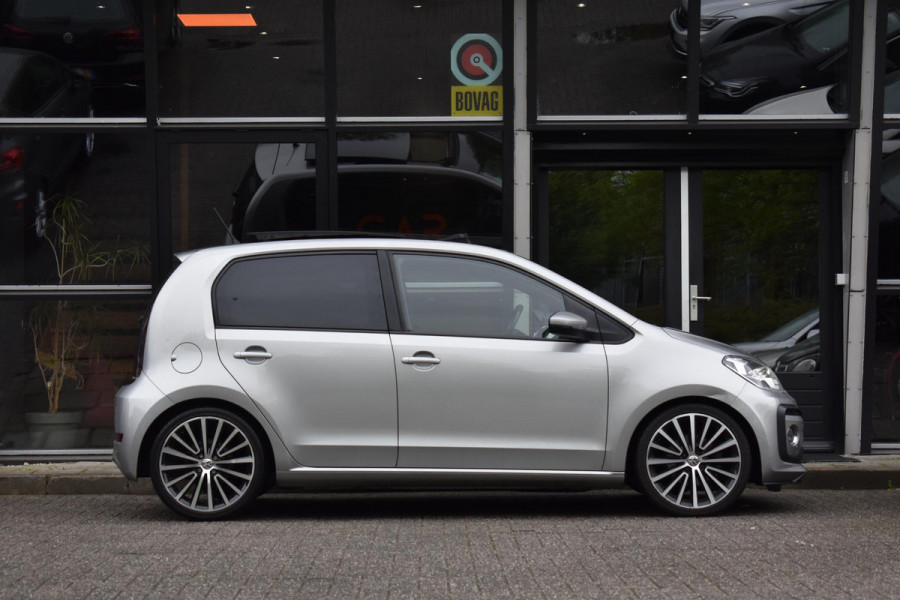 Volkswagen up! 1.0 TSI BMT cross up! Airco Pano Stoelverwarming BBD