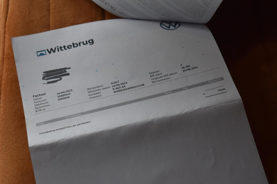Volkswagen up! 1.0 TSI BMT cross up! Airco Pano Stoelverwarming BBD