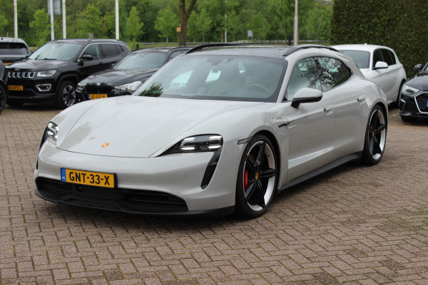 Porsche Taycan Sport Turismo 4S 93 kWh / SoH 91,9% / Panoramadak / 360Camera / Head-up / Accu Performance+ / 21'' / Achterasbesturing / Luchtvering / Keyless / Stoel+Stuurverwarming / DAB / ACC