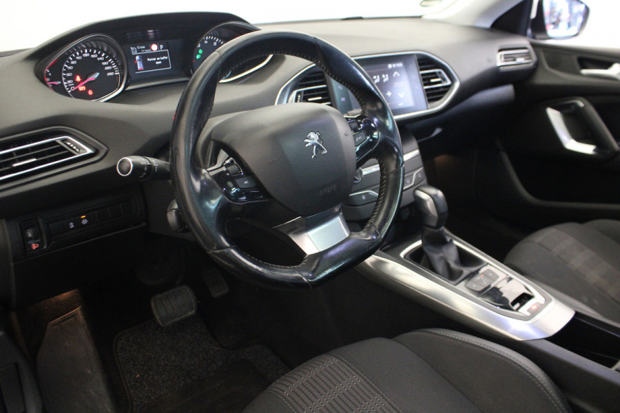 Peugeot 308 SW 1.2 PureTech Blue Lease Premium |Pano|Navi|Camera|