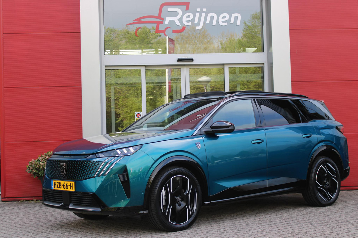 Peugeot E-5008 LAUNCH EDITION GT 325PK Dual Motor 73 kWh | PANORAMA SCHUIF / KANTELDAK | LEDEREN BEKLEDING NAPPA | ELEKTRISCH VERSTELBARE VOOR STOELEN, MET GEHEUGENFUNCTIE OP BESTUURDERSSTOEL | STOEL VERWARMING | STOEL MASAGE | ACHTERBANK VERWARMING | STUUR VERWARMING | WARMTE POMP | ALARM SYSTEEM | DRAADLOOS APPLE CARPLAY / ANDROID AUTO | DRAADLOZE TELEFOONLADER | VISIOPARK 360° HD CAMERA'S | DRIVE ASSIST 2.0 SEMI-AUTONOOMRIJDEN | SFEER VERLICHTING | DRAADLOZE TELEFOONLADER | ADAPTIVE CRUISE CONTROL | DODEHOEK DETECTIE | 7-PERSOONS |