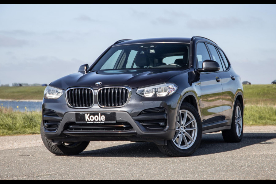 BMW X3 xDrive30e Executive CARPLAY / STOELVERWARMING / DEALER ONDERHOUDEN / LEER