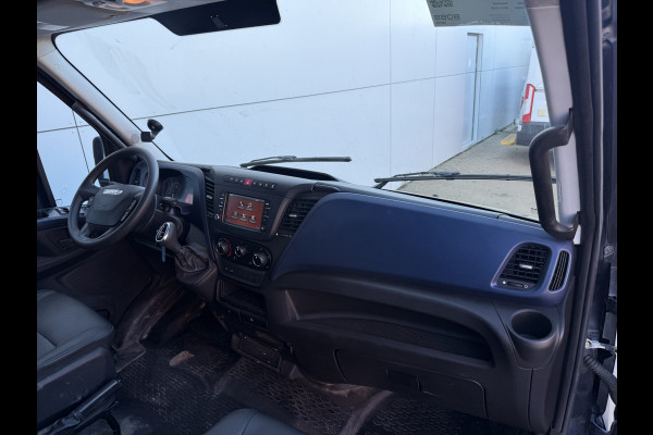 Iveco Daily 35S16 2.3 Automaat L2H2 Airco Cruise Control Navigatie Luchtgeveerde stoel
