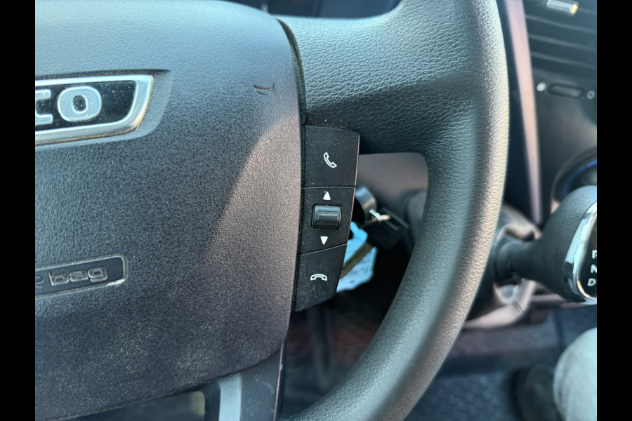 Iveco Daily 35S16 2.3 Automaat L2H2 Airco Cruise Control Navigatie Luchtgeveerde stoel