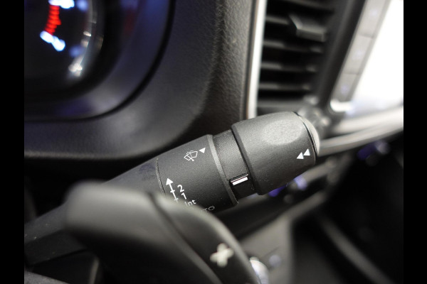 Peugeot Expert 145PK Automaat L3 Trekhaak Navigatie parkeersensoren Airco 3 zits cruise control