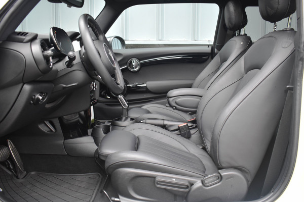MINI Mini 1.5 Cooper John Cooper Works | Pano | Leder | Camera | Navi Prof | Carplay