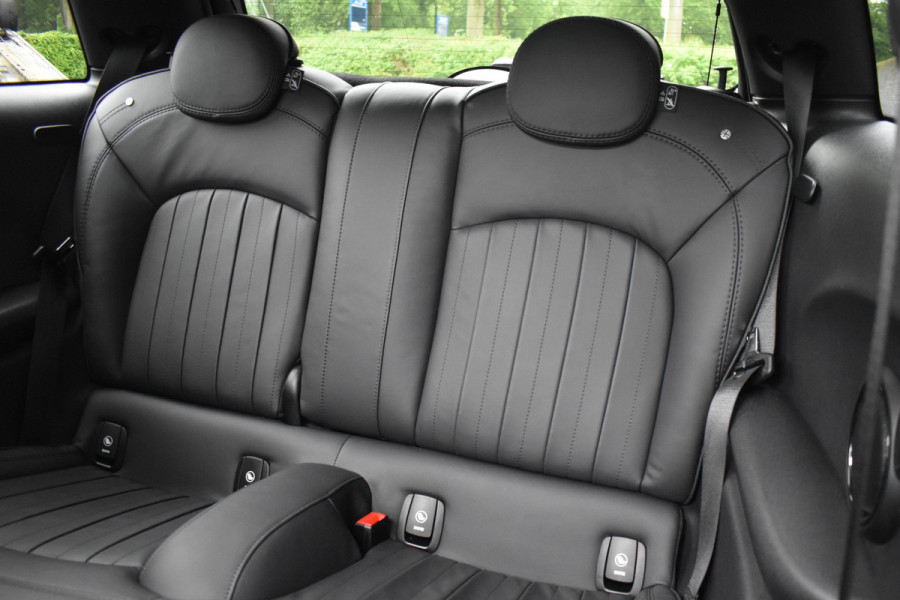 MINI Mini 1.5 Cooper John Cooper Works | Pano | Leder | Camera | Navi Prof | Carplay