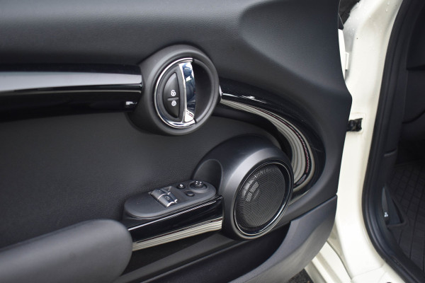 MINI Mini 1.5 Cooper John Cooper Works | Pano | Leder | Camera | Navi Prof | Carplay