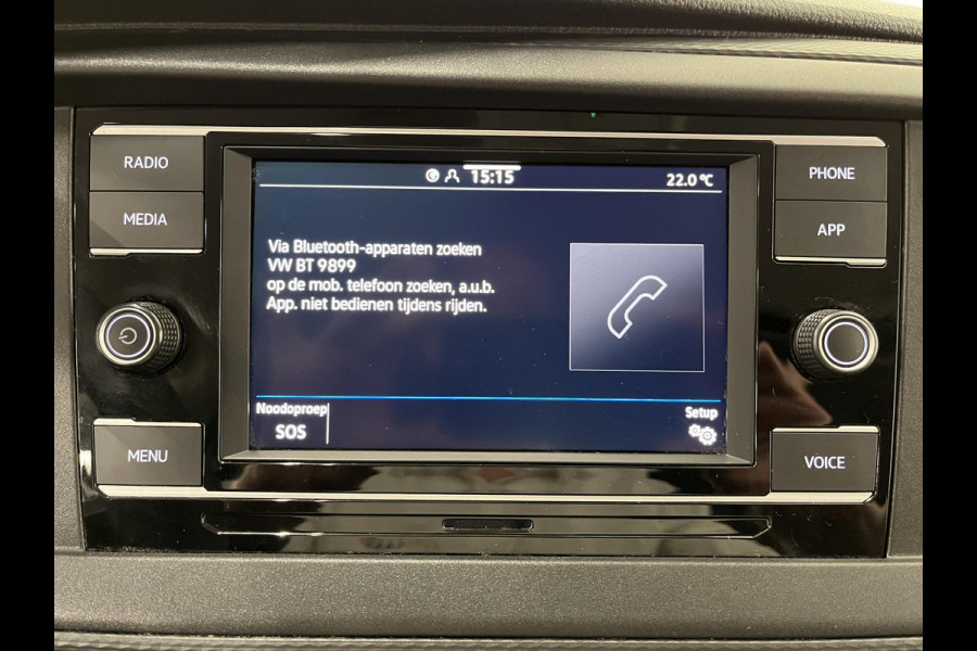 Volkswagen Transporter 2.0 TDI L2H1 150PK Automaat Airco Cruise Control Apple Carplay Verwarmbare stoel en vooruit