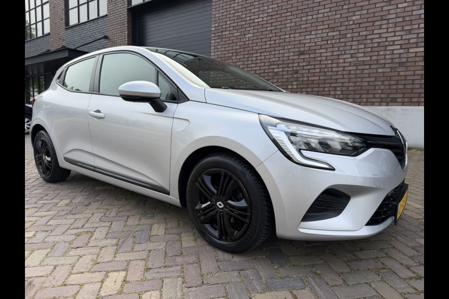 Renault Clio 1.0 TCe / Navigatie / Apple CarPlay - Android / 1e Eigenaar / ALL-Season banden / Cruise Control / PDC met optische w