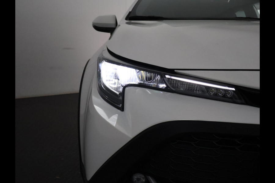Toyota Corolla Touring Sports 1.8 Hybrid TREK | Navigatie | Aut.Kofferklep | Trekhaak |