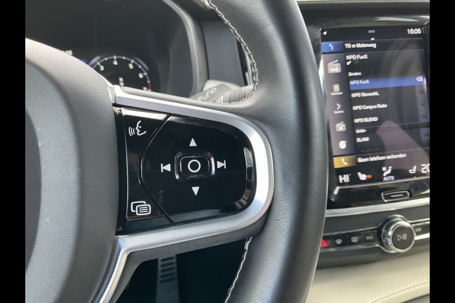 Volvo V90 B4 Ultimate Dark Leer Memory Camera Carplay Stoel/Stuurverw Trekhaak NL-Auto Uitstraling!