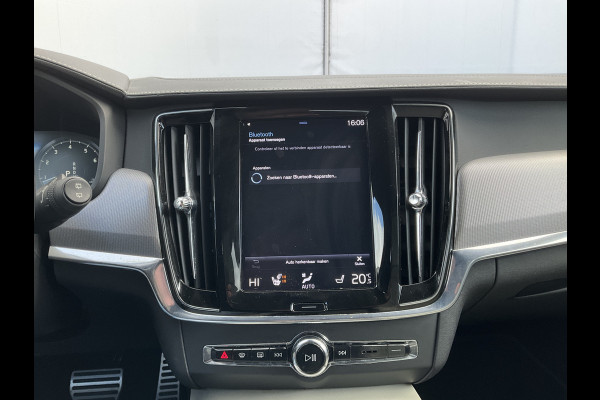 Volvo V90 B4 Ultimate Dark Leer Memory Camera Carplay Stoel/Stuurverw Trekhaak NL-Auto Uitstraling!