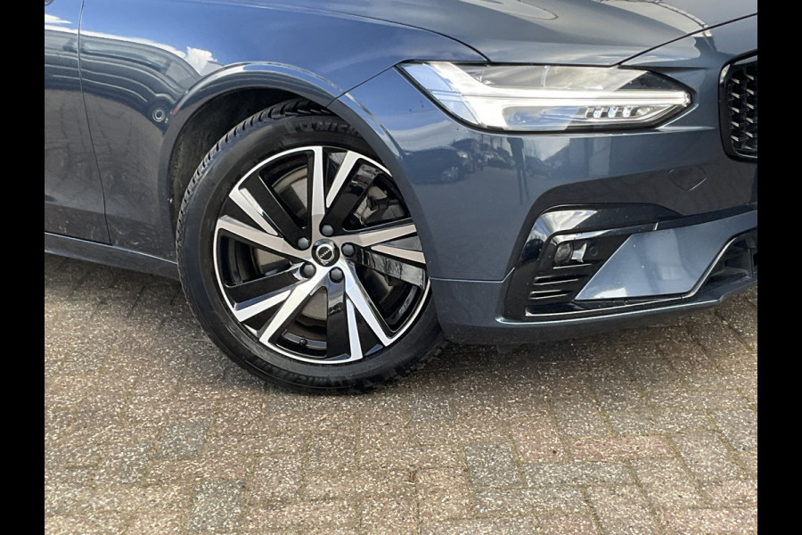 Volvo V90 B4 Ultimate Dark Leer Memory Camera Carplay Stoel/Stuurverw Trekhaak NL-Auto Uitstraling!