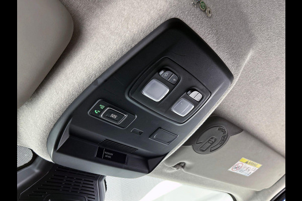 Renault Trafic 2.0 Blue dCi 150 EDC T30 L2H1 Advance Automaat Renault Trafic 2.0 Blue dCi 150 EDC T30 L2H1 Advance | Navigatie | Airco | Lichtmetalen velgen | Betimmering | Trekhaak | Camera | Parkeer sensoren | Dab