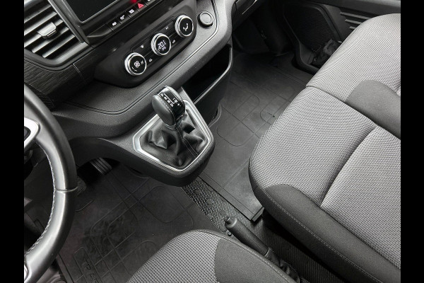 Renault Trafic 2.0 Blue dCi 150 EDC T30 L2H1 Advance Automaat Renault Trafic 2.0 Blue dCi 150 EDC T30 L2H1 Advance | Navigatie | Airco | Lichtmetalen velgen | Betimmering | Trekhaak | Camera | Parkeer sensoren | Dab