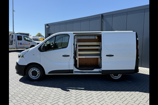 Renault Trafic 2.0 dCi 146 PK / AUTOMAAT / L1H1 / 1e EIG. / 2x SCHUIFDEUR / INRICHTING / CAMERA / 3-ZITS