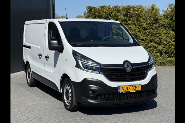 Renault Trafic 2.0 dCi 146 PK / AUTOMAAT / L1H1 / 1e EIG. / 2x SCHUIFDEUR / INRICHTING / CAMERA / 3-ZITS
