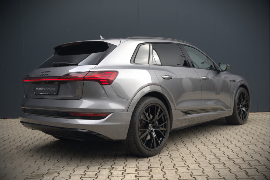 Audi e-tron 50 quattro Business edition Plus 71 kWh | Black Edition | Panoramadak | Camera | Memory Seats | Ambiance Verlichting | Luchtvering | Adaptive Cruise Control | Keyless | Matrix LED | Leder | Stoelverwarming | NAP |