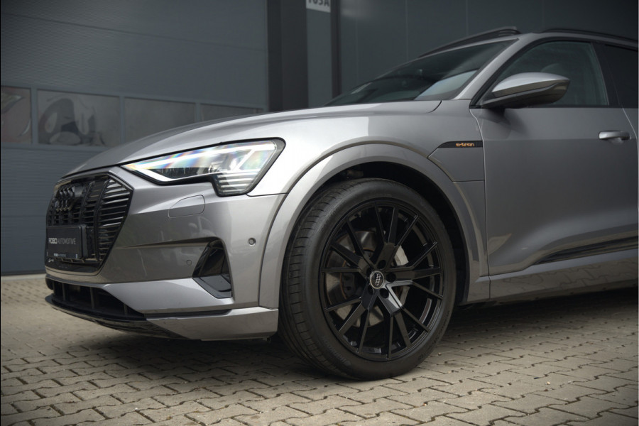 Audi e-tron 50 quattro Business edition Plus 71 kWh | Black Edition | Panoramadak | Camera | Memory Seats | Ambiance Verlichting | Luchtvering | Adaptive Cruise Control | Keyless | Matrix LED | Leder | Stoelverwarming | NAP |
