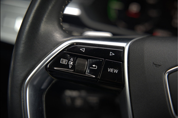 Audi e-tron 50 quattro Business edition Plus 71 kWh | Black Edition | Panoramadak | Camera | Memory Seats | Ambiance Verlichting | Luchtvering | Adaptive Cruise Control | Keyless | Matrix LED | Leder | Stoelverwarming | NAP |