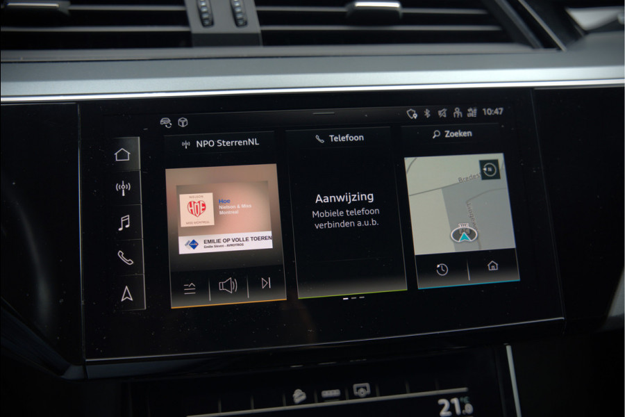 Audi e-tron 50 quattro Business edition Plus 71 kWh | Black Edition | Panoramadak | Camera | Memory Seats | Ambiance Verlichting | Luchtvering | Adaptive Cruise Control | Keyless | Matrix LED | Leder | Stoelverwarming | NAP |