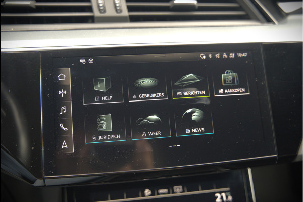 Audi e-tron 50 quattro Business edition Plus 71 kWh | Black Edition | Panoramadak | Camera | Memory Seats | Ambiance Verlichting | Luchtvering | Adaptive Cruise Control | Keyless | Matrix LED | Leder | Stoelverwarming | NAP |