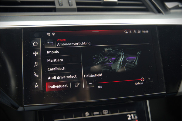 Audi e-tron 50 quattro Business edition Plus 71 kWh | Black Edition | Panoramadak | Camera | Memory Seats | Ambiance Verlichting | Luchtvering | Adaptive Cruise Control | Keyless | Matrix LED | Leder | Stoelverwarming | NAP |