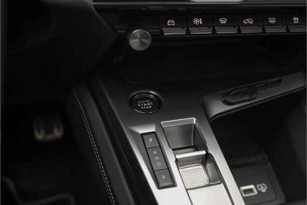 Peugeot 308 1.6 Hybrid 225 GT Pack Business Pano ACC Focal 360° 18"