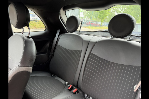 Fiat 500 1.0 Hybrid Rockstar / Panoramadak / Clima / Navi-Apple CarPlay-Android / 1e Eigenaar / Fiat Dealer Onderhouden / NED-Fiat