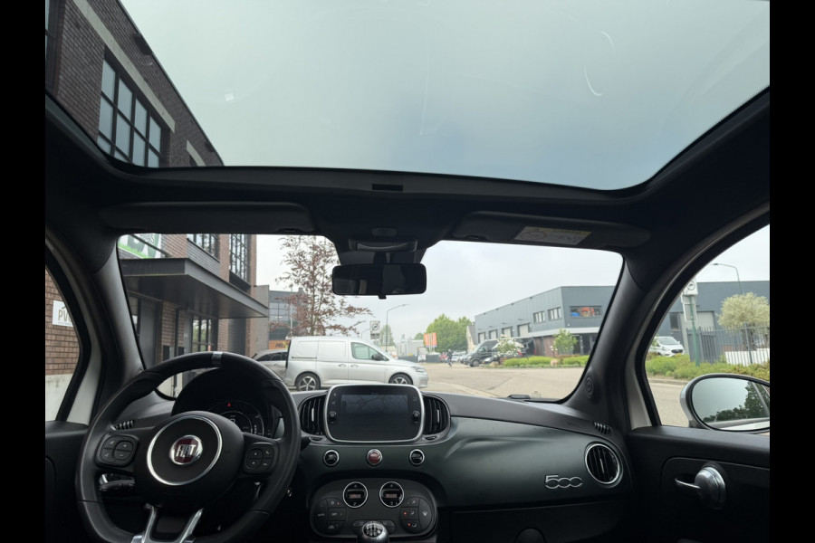 Fiat 500 1.0 Hybrid Rockstar / Panoramadak / Clima / Navi-Apple CarPlay-Android / 1e Eigenaar / Fiat Dealer Onderhouden / NED-Fiat