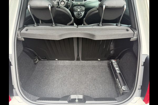 Fiat 500 1.0 Hybrid Rockstar / Panoramadak / Clima / Navi-Apple CarPlay-Android / 1e Eigenaar / Fiat Dealer Onderhouden / NED-Fiat