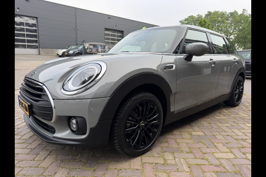 MINI Clubman 1.5 Automaat / Navigatie / 1e Eigenaar / Clima / Recent Onderhoud incl. Remmen compleet / LED-Verlichting / NED-MINI