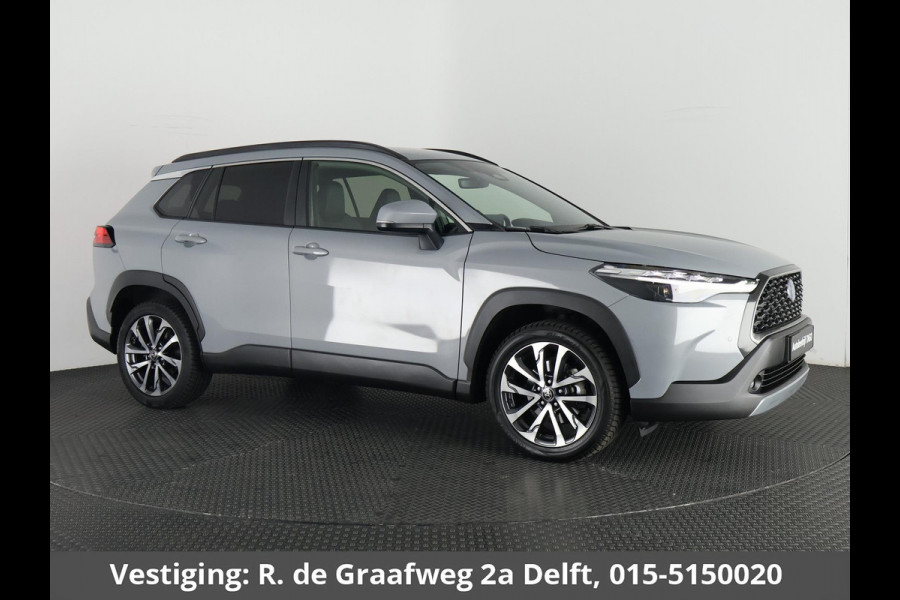 Toyota Corolla Cross 2.0 High Power Hybrid First Edition | Apple Carplay & AndroidAUTO | Stoelverwarming | BSM | Elektrische kofferbak |
